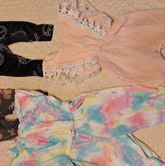 Romper & PJ bundle - Picture 8 of 8